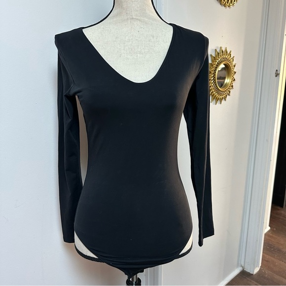 Everlane Classic Black Long Sleeve V-neck Bodysuit‎ Womens M Capsule Minimalist - Picture 4 of 11
